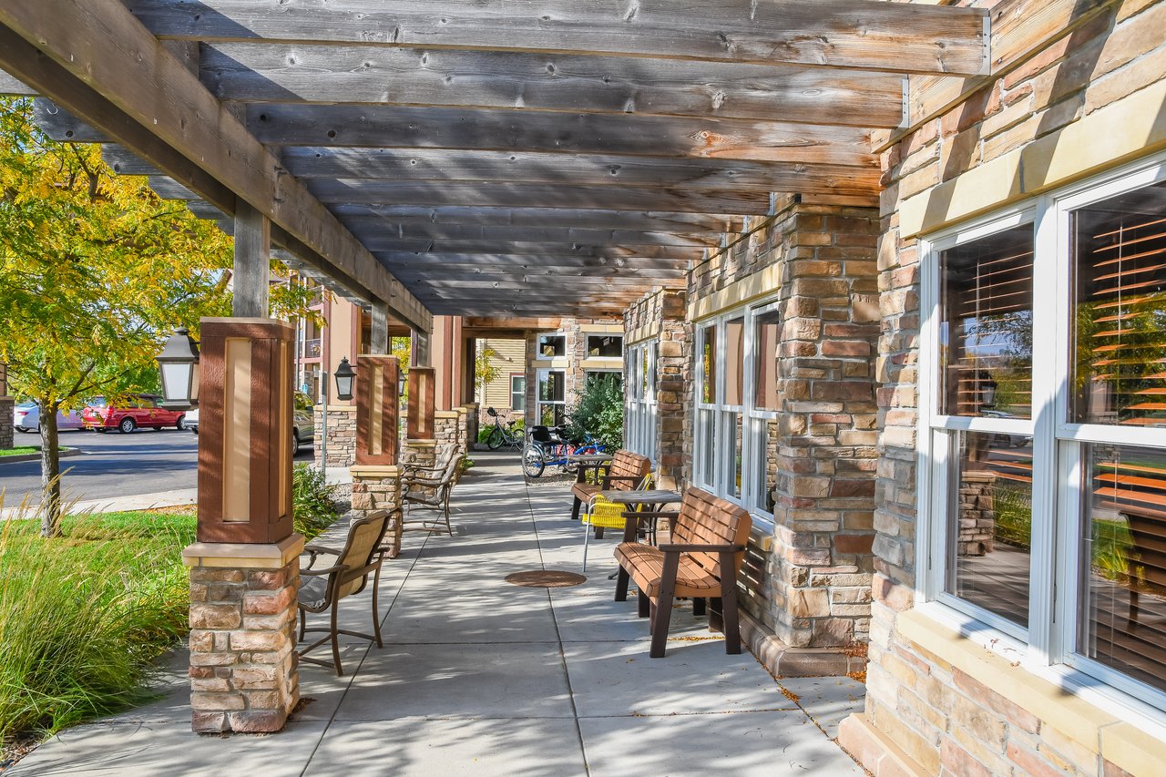 outdoor sitting area